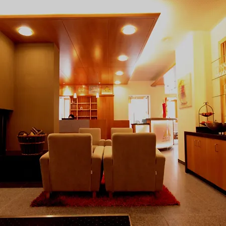 Vier Sport,- Und Wellnesshotel Отель Санкт-Леонхард-им-Пицталь