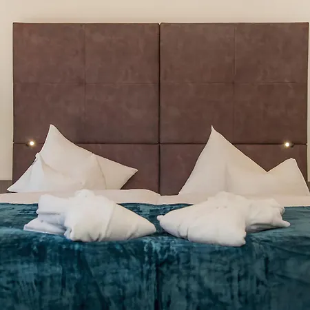 Vier Sport Und Wellnesshotel 4* Sankt Leonhard im Pitztal