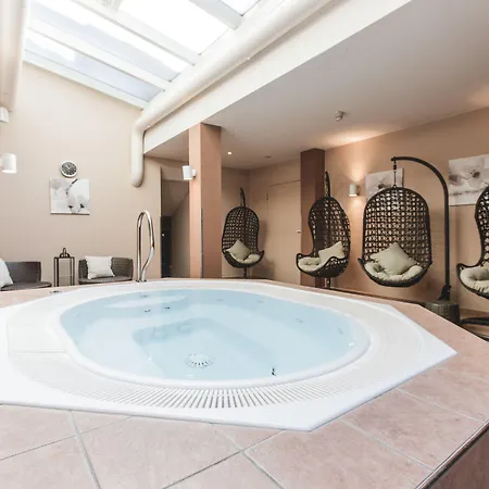 Vier Sport,- Und Wellnesshotel Hotel 4*