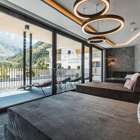 Vier Sport,- Und Wellnesshotel 4*