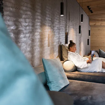 Vier Sport,- Und Wellnesshotel