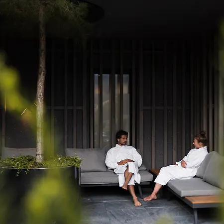 Vier Sport,- Und Wellnesshotel