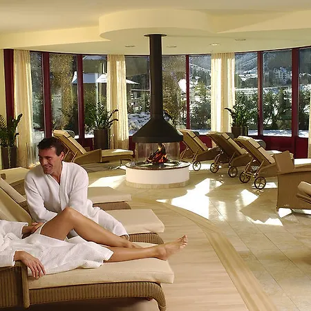 Vier Sport Und Wellnesshotel Hotell Sankt Leonhard im Pitztal