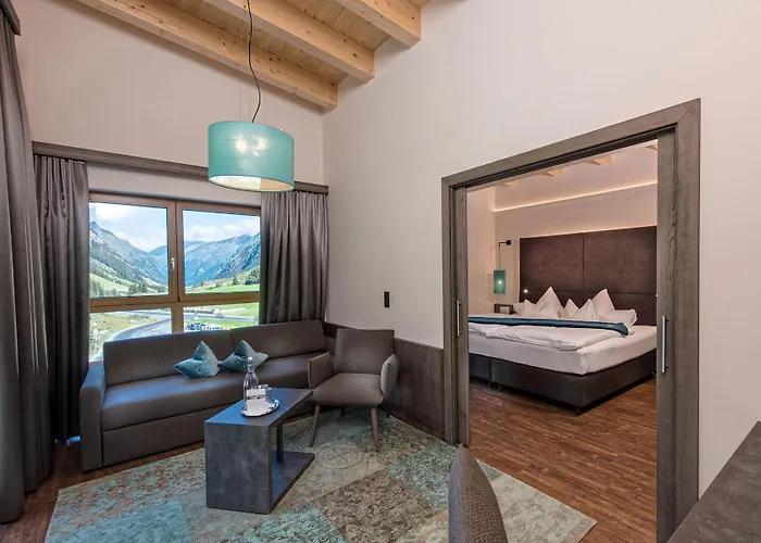 Vier Sport,- Und Wellnesshotel Hotel St. Leonhard im Pitztal