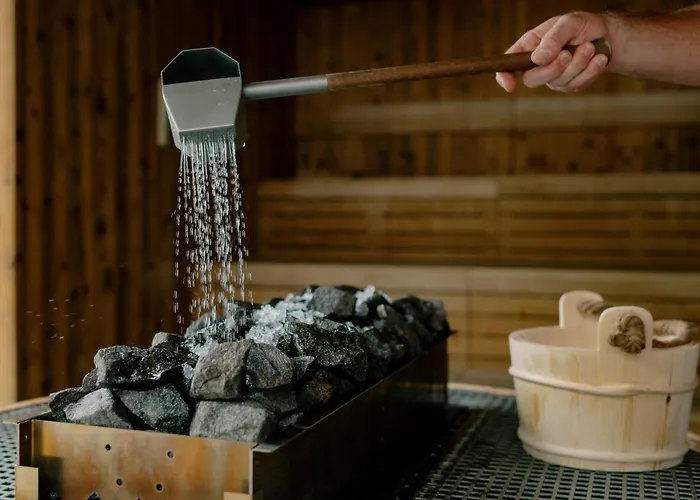 Vier Sport,- Und Wellnesshotel 4*