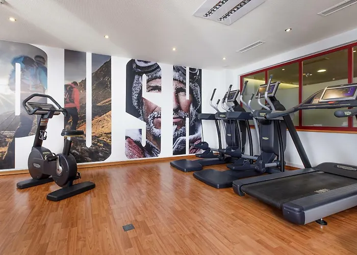 Vier Sport,- Und Wellnesshotel St. Leonhard im Pitztal