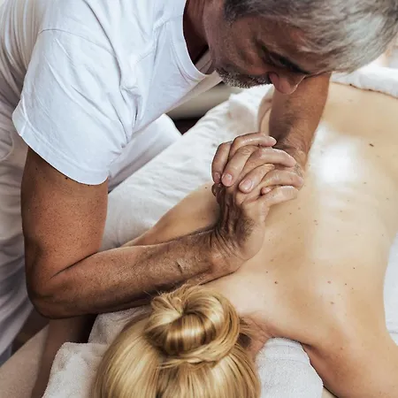 Vier Sport,- Und Wellnesshotel