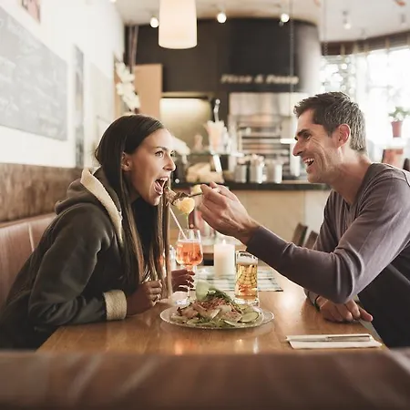 Vier Sport,- Und Wellnesshotel 4*