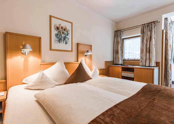 Vier Sport,- Und Wellnesshotel Hotell 4*