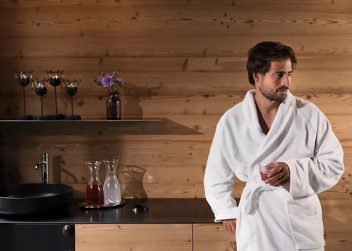 Vier Sport,- Und Wellnesshotel Hotell 4*