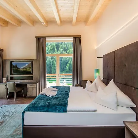 Hotel Vier Jahreszeiten St. Leonhard im Pitztal