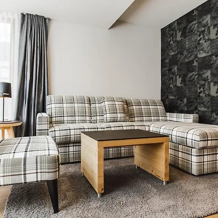 Hotel Vier Jahreszeiten St. Leonhard im Pitztal